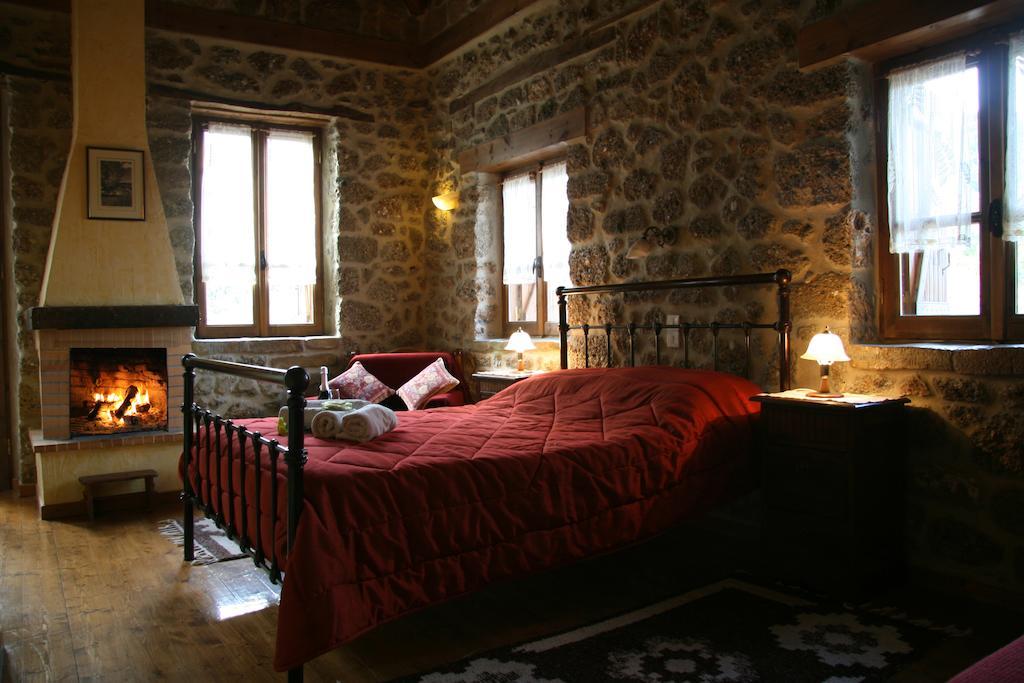 Pigi Tarlampa Hotel อาโน ตริคาลา ห้อง รูปภาพ